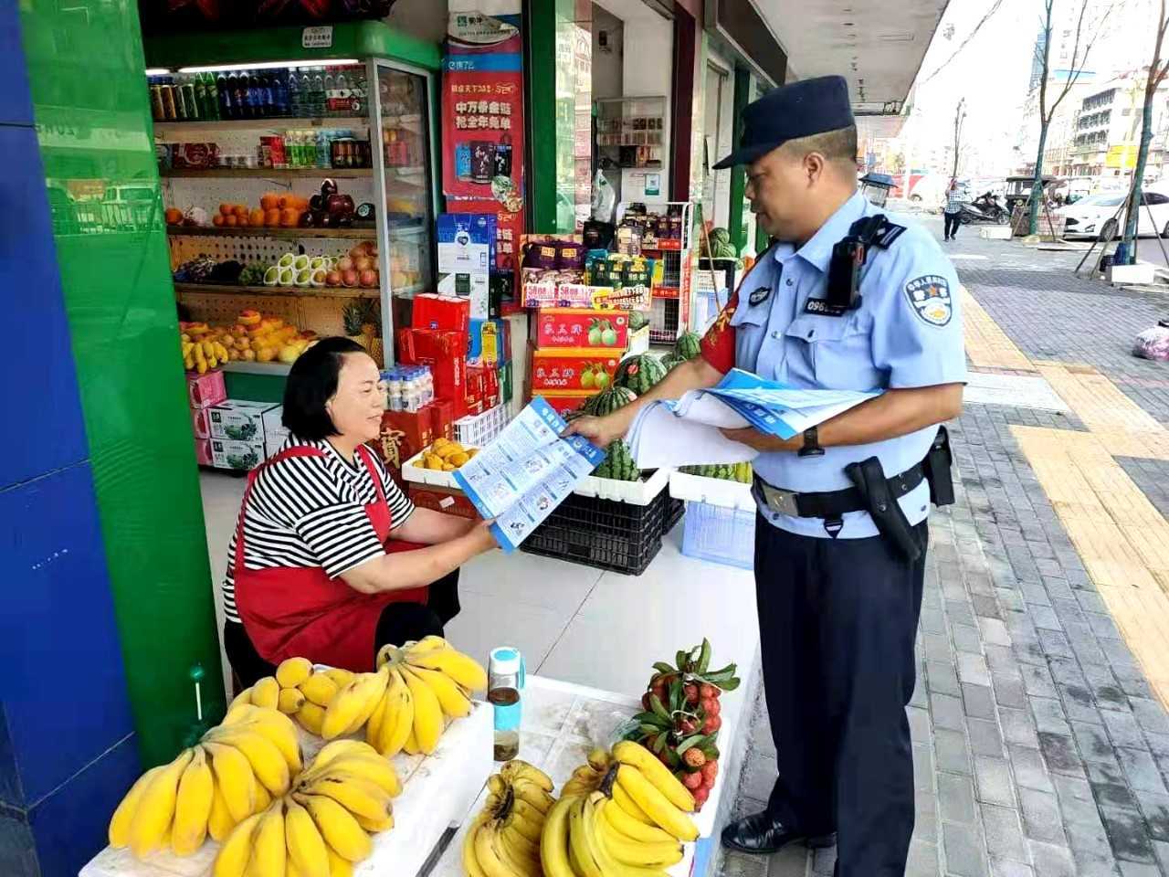 慈利铁警为夏日安全“上紧发条”