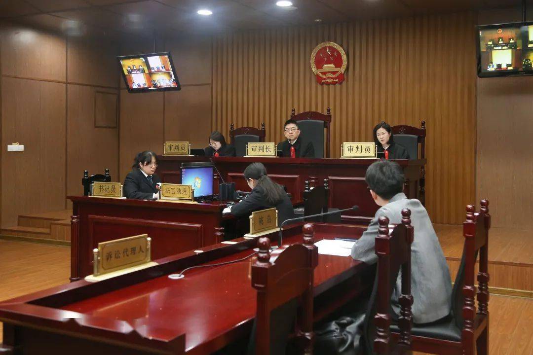 当“AI换脸”撞上版权铁壁